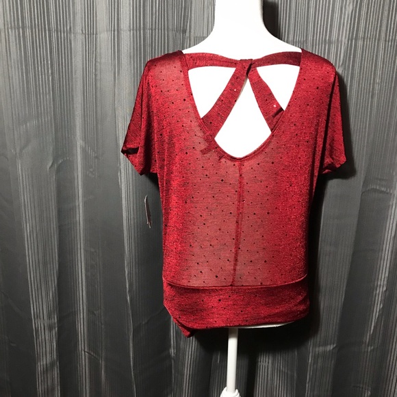 Red blouse - Picture 8 of 8